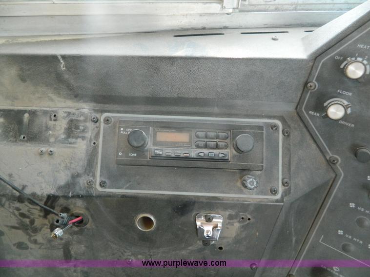 image for item G7603 1996 GMC Blue Bird school bus