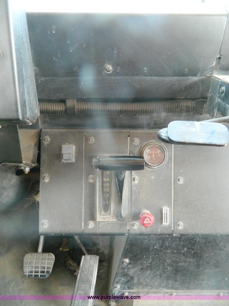 image for item G7603 1996 GMC Blue Bird school bus