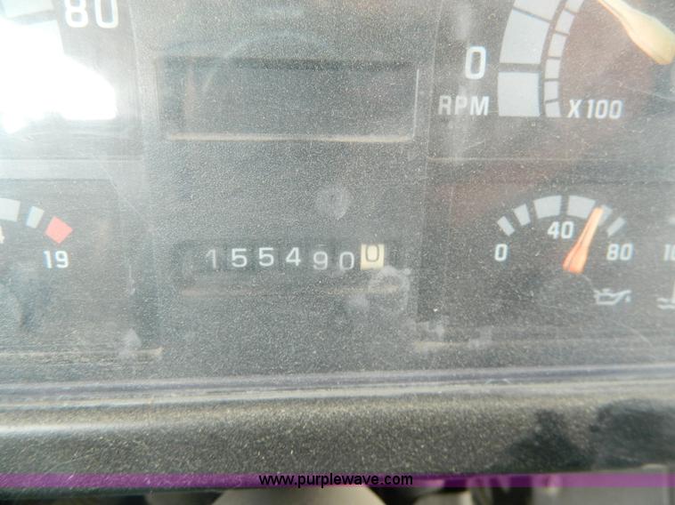 image for item G7603 1996 GMC Blue Bird school bus