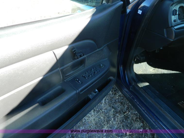 image for item G7606 2004 Ford Crown Victoria Police Interceptor