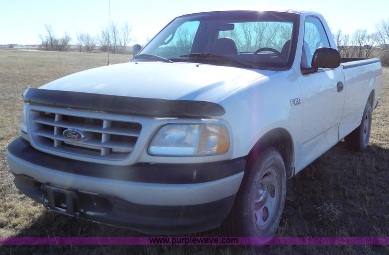 image for item G7607 1999 Ford F150 pickup truck