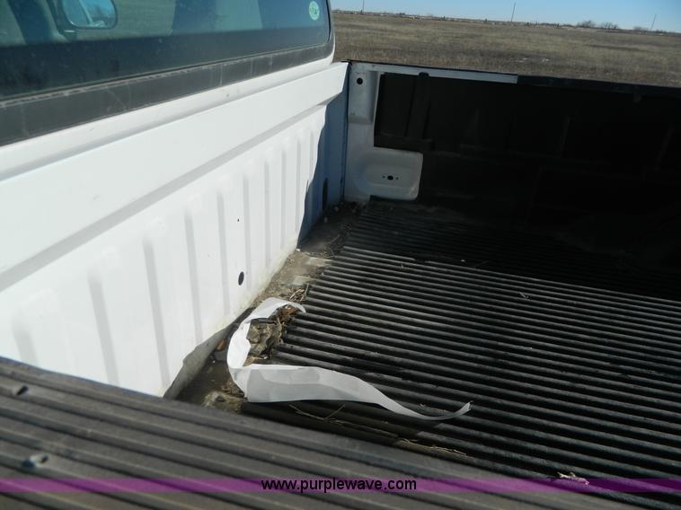 image for item G7607 1999 Ford F150 pickup truck