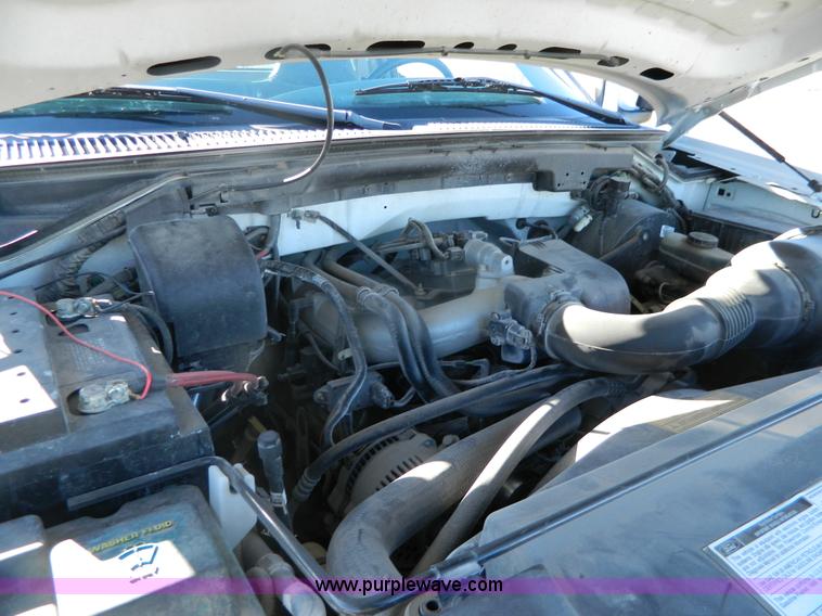 image for item G7607 1999 Ford F150 pickup truck