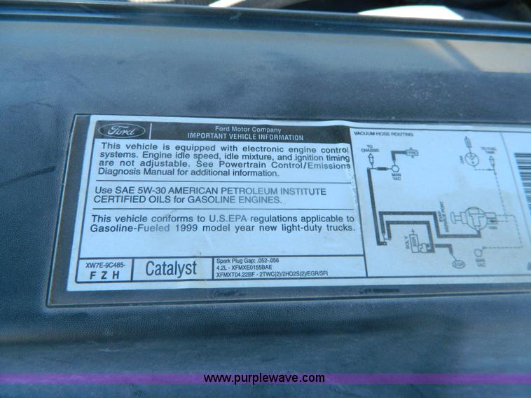 image for item G7607 1999 Ford F150 pickup truck