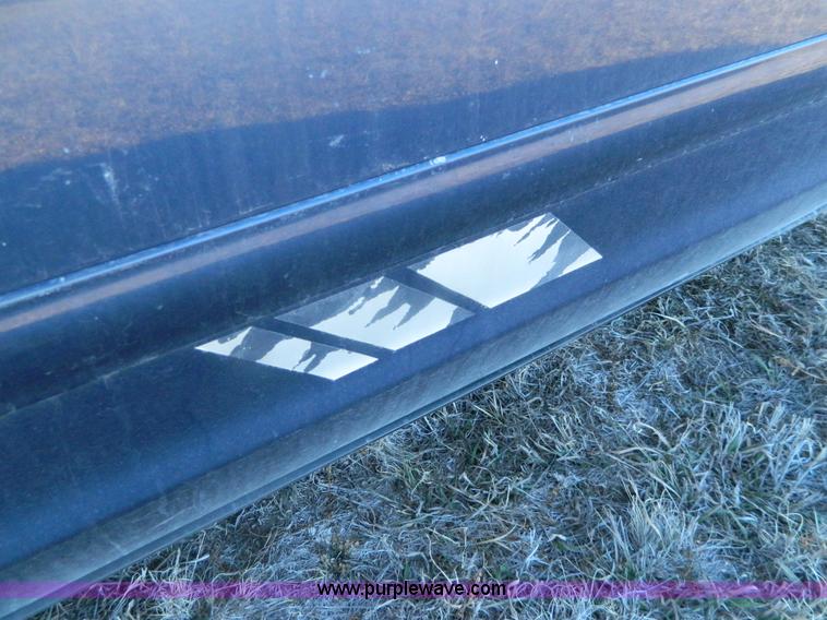 image for item G7608 2005 Ford Crown Victoria Police Interceptor