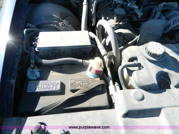 image for item G7608 2005 Ford Crown Victoria Police Interceptor