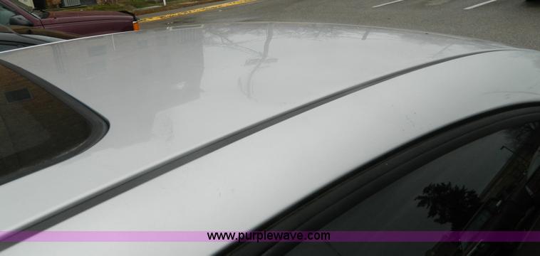 image for item G7676 2004 Suzuki Forenza