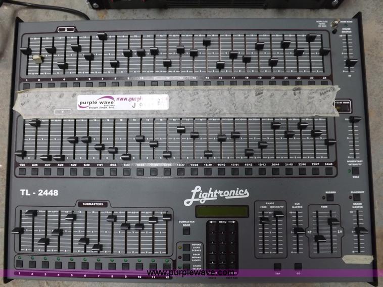 image for item J9141 Auditorium lighting system