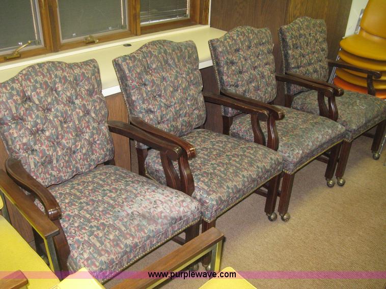 image for item M9184 Office chairs and furniture