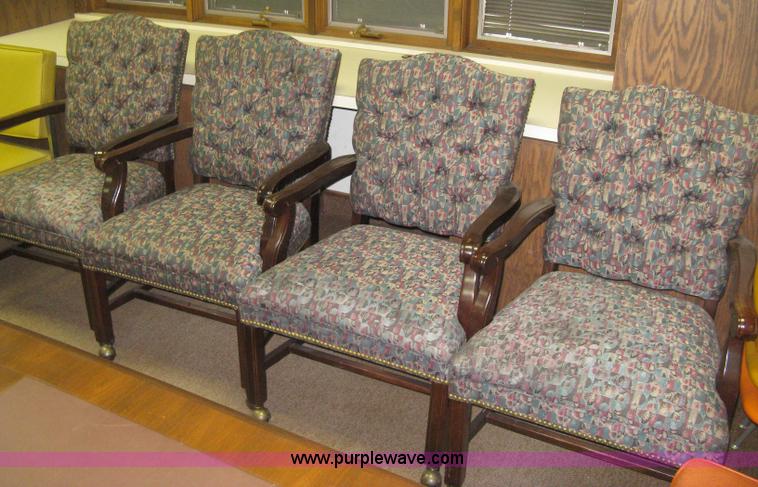 image for item M9184 Office chairs and furniture