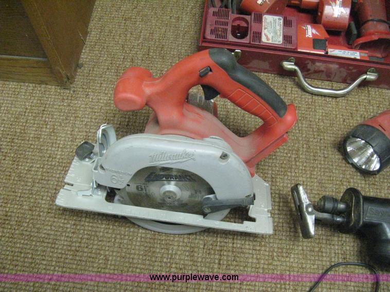 image for item M9185 Milwaukee cordless power tools