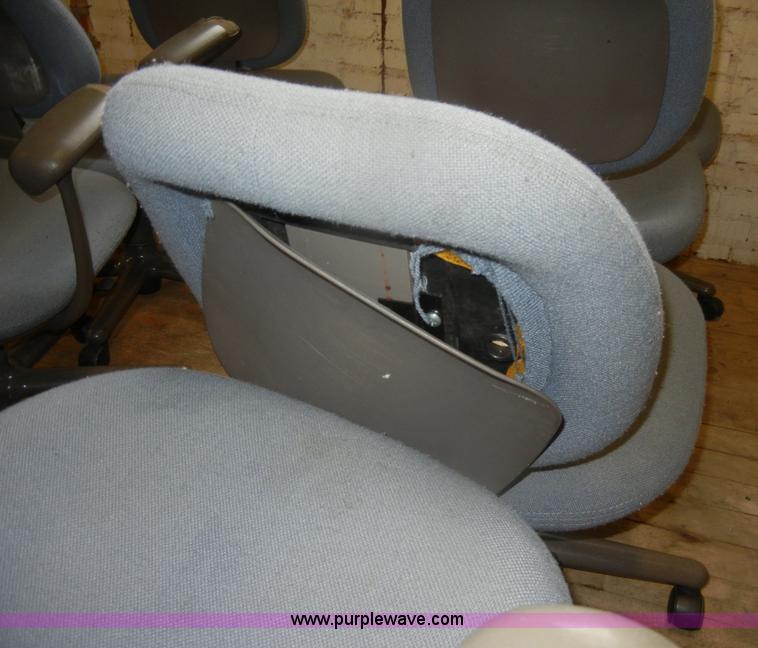 image for item N9732 (27) office chairs