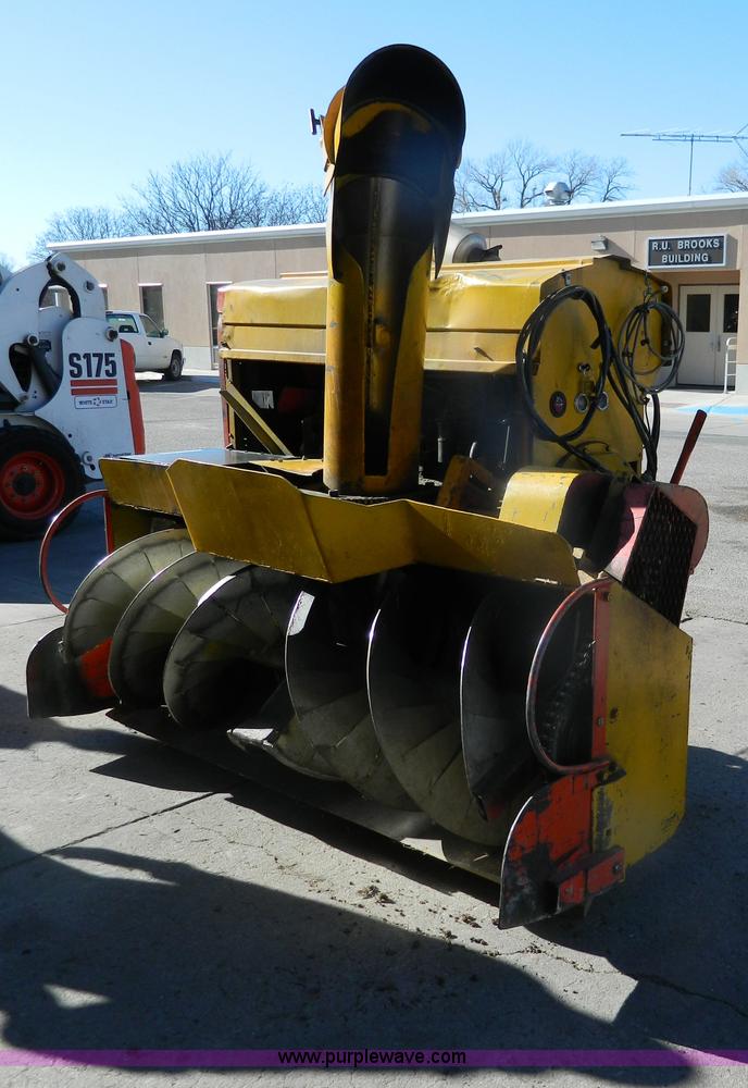 image for item S9219 Bross A66 snow blower