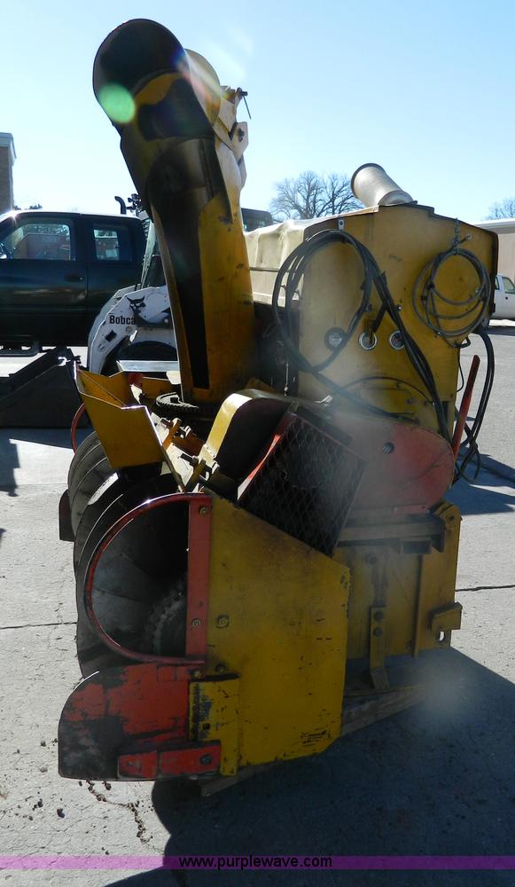 image for item S9219 Bross A66 snow blower