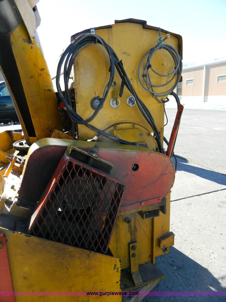 image for item S9219 Bross A66 snow blower