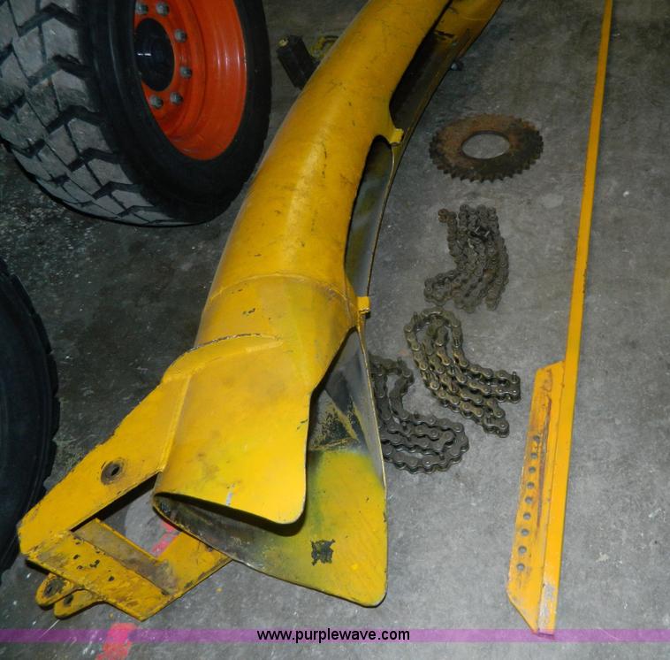 image for item S9219 Bross A66 snow blower