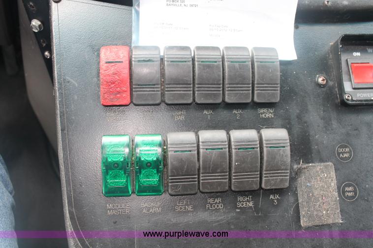 image for item C2914 1997 Ford Econoline E350 Super Duty ambulance van