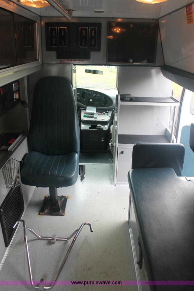 image for item C2914 1997 Ford Econoline E350 Super Duty ambulance van