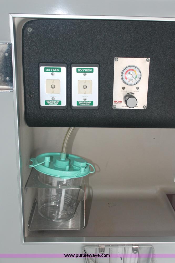 image for item C2914 1997 Ford Econoline E350 Super Duty ambulance van