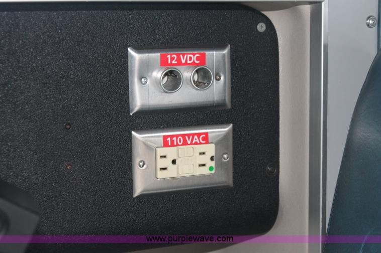 image for item C2914 1997 Ford Econoline E350 Super Duty ambulance van