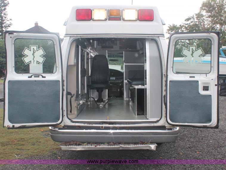 image for item C2914 1997 Ford Econoline E350 Super Duty ambulance van