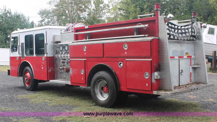 image for item C2919 1988 Federal Motors firetruck