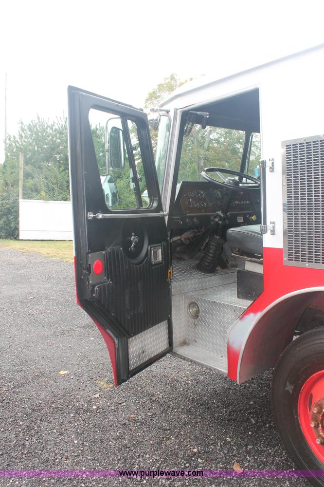 image for item C2919 1988 Federal Motors firetruck