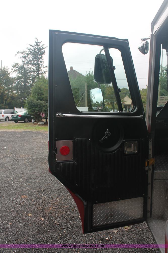 image for item C2919 1988 Federal Motors firetruck