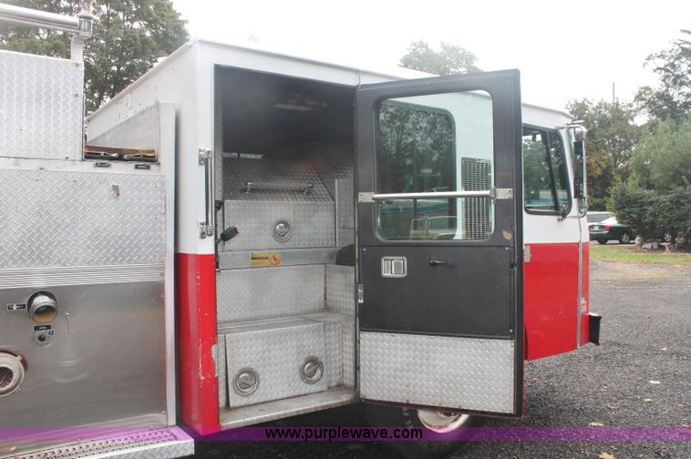 image for item C2919 1988 Federal Motors firetruck