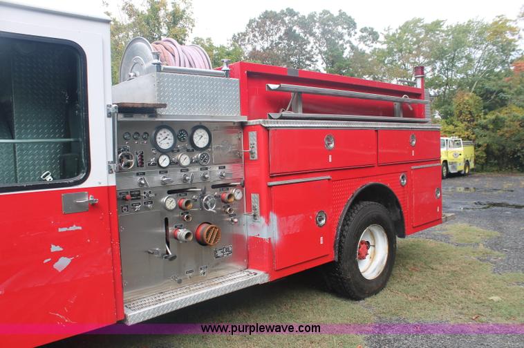 image for item C2919 1988 Federal Motors firetruck