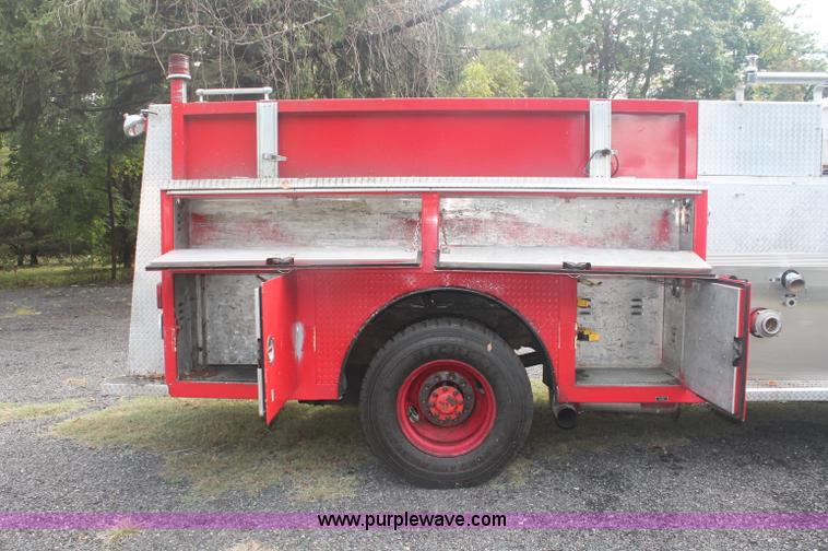 image for item C2919 1988 Federal Motors firetruck
