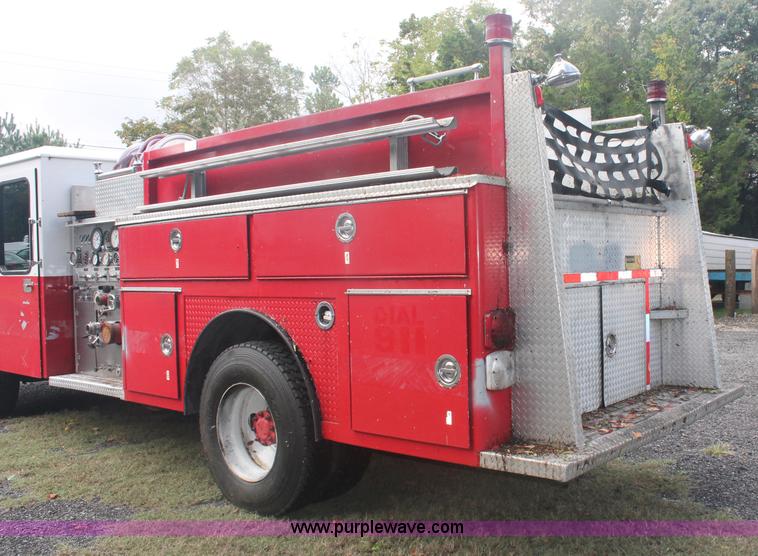 image for item C2919 1988 Federal Motors firetruck