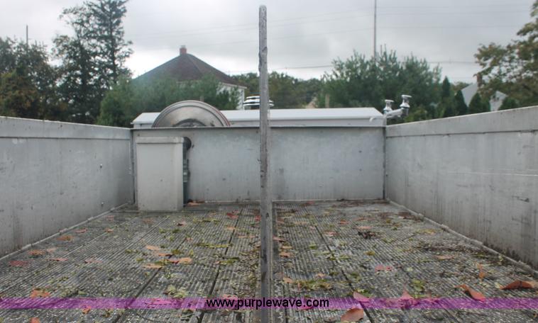 image for item C2919 1988 Federal Motors firetruck