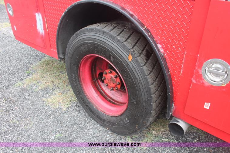 image for item C2919 1988 Federal Motors firetruck