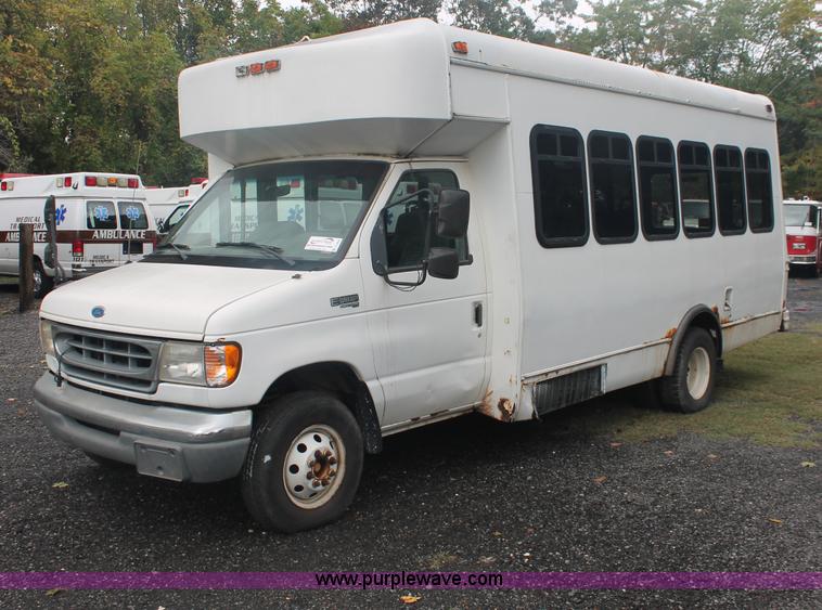 image for item C2920 1997 Ford E450 Super Duty transit bus