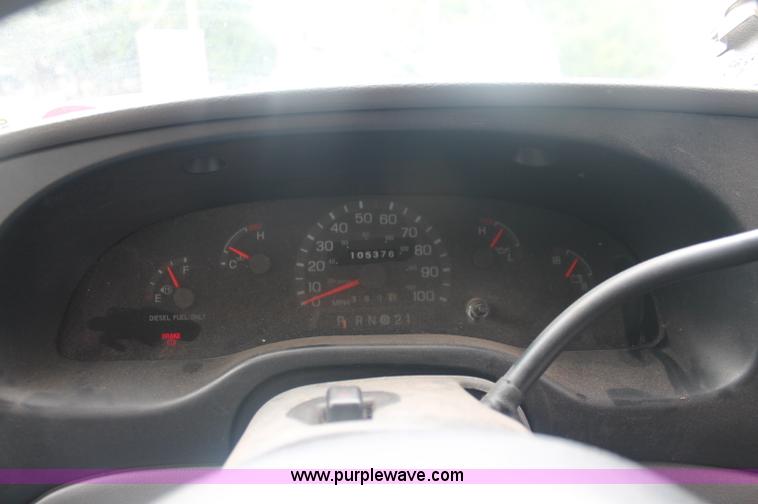 image for item C2920 1997 Ford E450 Super Duty transit bus