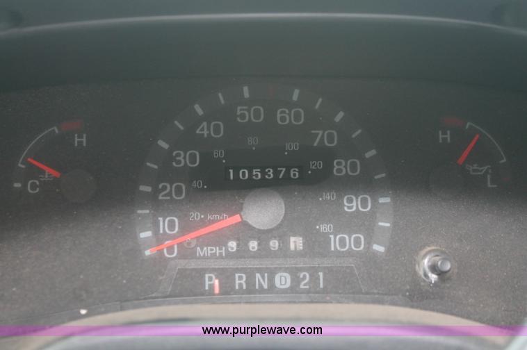 image for item C2920 1997 Ford E450 Super Duty transit bus