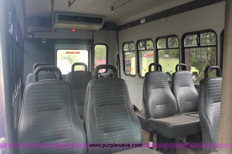 image for item C2920 1997 Ford E450 Super Duty transit bus