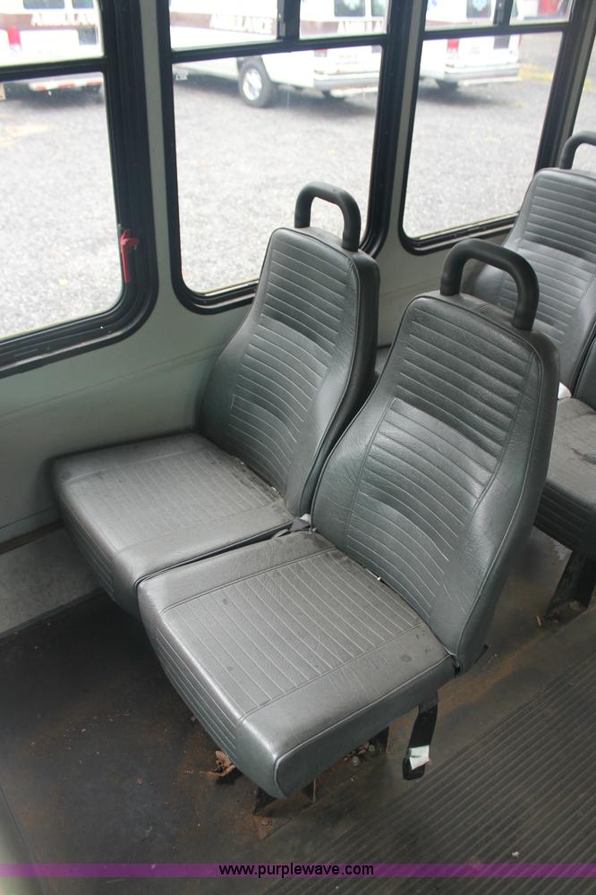 image for item C2920 1997 Ford E450 Super Duty transit bus