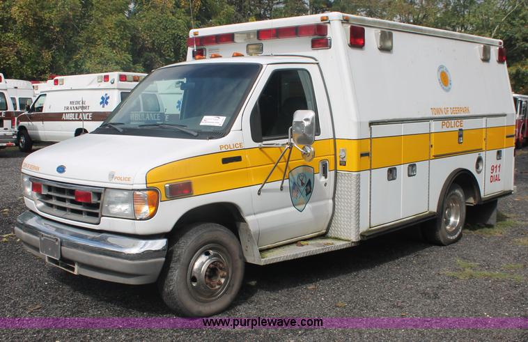 image for item C2921 1992 Ford Econoline E350 ambulance van