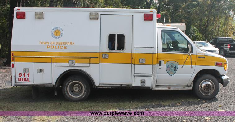 image for item C2921 1992 Ford Econoline E350 ambulance van