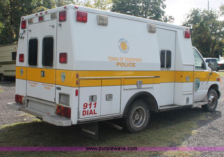 image for item C2921 1992 Ford Econoline E350 ambulance van