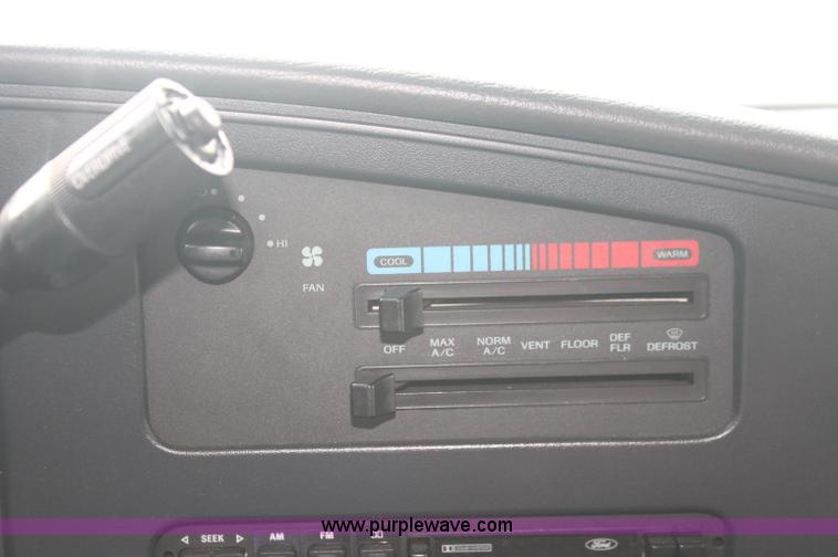 image for item C2921 1992 Ford Econoline E350 ambulance van