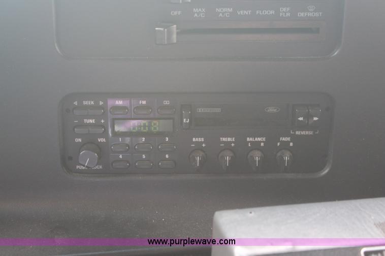 image for item C2921 1992 Ford Econoline E350 ambulance van