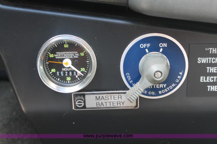 image for item C2921 1992 Ford Econoline E350 ambulance van