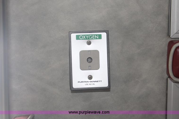 image for item C2921 1992 Ford Econoline E350 ambulance van