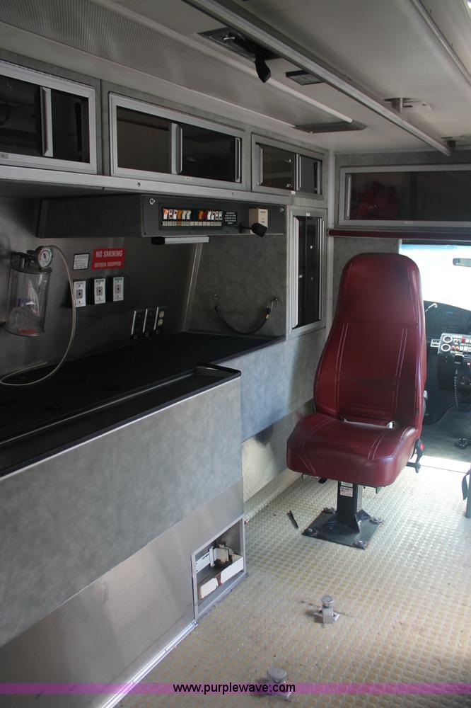 image for item C2921 1992 Ford Econoline E350 ambulance van