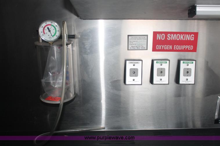 image for item C2921 1992 Ford Econoline E350 ambulance van