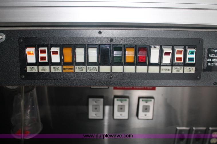 image for item C2921 1992 Ford Econoline E350 ambulance van