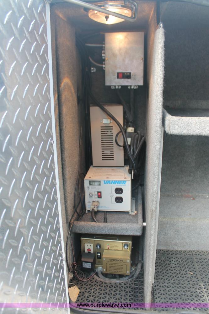 image for item C2921 1992 Ford Econoline E350 ambulance van